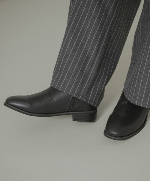 SENSE OF PLACE by URBAN RESEARCH（センスオブプレイスバイアーバンリサーチ）の「スクエアトゥサイドジップローブーツ（ブーツ・メンズ・BLACK・26.5/27.5）」の4枚目の写真