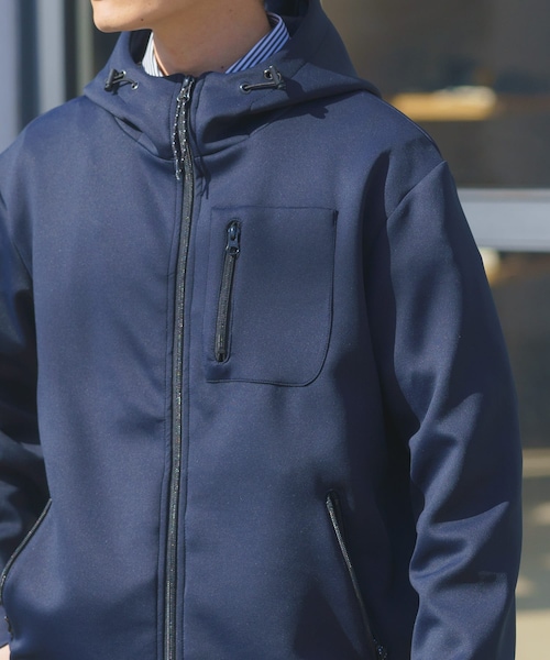 ITEMS URBANRESEARCH（アイテムズ アーバンリサーチ）の「調温機能ストレッチダンボールパーカー(楽着シリーズ)（パーカー・メンズ・BLK/GRY/NVY・M/L）」の3枚目の写真