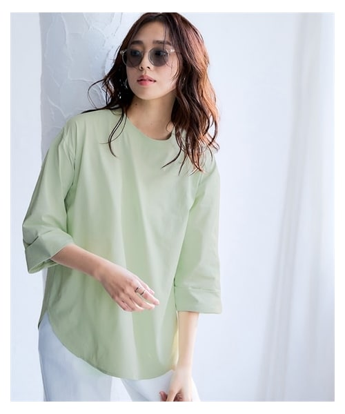 nissen（ニッセン）の「マルチドライ7分袖カットソー裾ラウンドチュニック（水陸両用・接触冷感・UVカット・吸汗速乾）＜大きいサイズ有＞（チュニック・レディース・杢ピーチ/杢マスカット/杢チャコールグレー/杢ビスケット/杢アイスブルー/アイボリー・S/M/L/LL/3L/4L/5L/6L/8L/10L）」の4枚目の写真