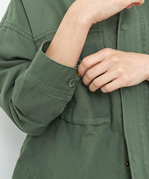 URBAN RESEARCH Sonny Label（アーバンリサーチサニーレーベル）の「ミリタリーショートジャケット（ミリタリージャケット・レディース・KHAKI/BEIGE・FREE）」の19枚目の写真