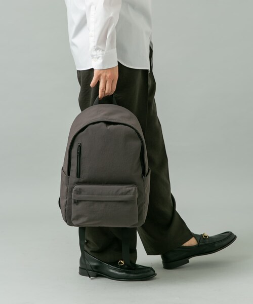 RODE SKO（ロデスコ）の「AGSサスペンションリュック MEDIUM（バックパック/リュック・メンズ・BLACK/GRAY・One）」の3枚目の写真
