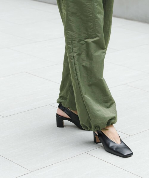 URBAN RESEARCH（アーバンリサーチ）の「『別注』『MADE IN JAPAN』 MILLIWM×URBAN RESEARCH　ヒールパンプス（パンプス・レディース・SILVER/BLACK/KHAKI・36/37/38）」の9枚目の写真