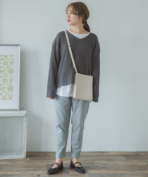 ITEMS URBANRESEARCH(アイテムズ アーバンリサーチ)の「ボックスショルダーバッグ(ショルダーバッグ・レディース・OFF/GRY/BLK・-)」の7枚目の写真