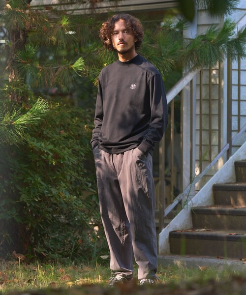 URBAN RESEARCH Sonny Label（アーバンリサーチサニーレーベル）の「OOPS　機能付きモックネックロングTシャツ（Tシャツ/カットソー・メンズ・BLACK/OFF・M/L/XL）」の15枚目の写真