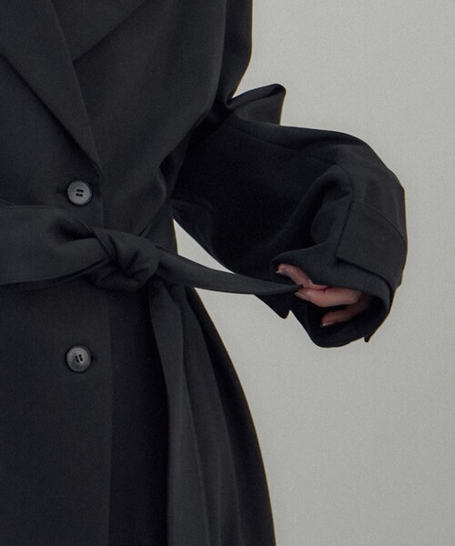 ADAM ET ROPE'（アダムエロペ）の「ニュアンストレンチコート（トレンチコート・レディース・ブラック/カーキ・F）」の10枚目の写真