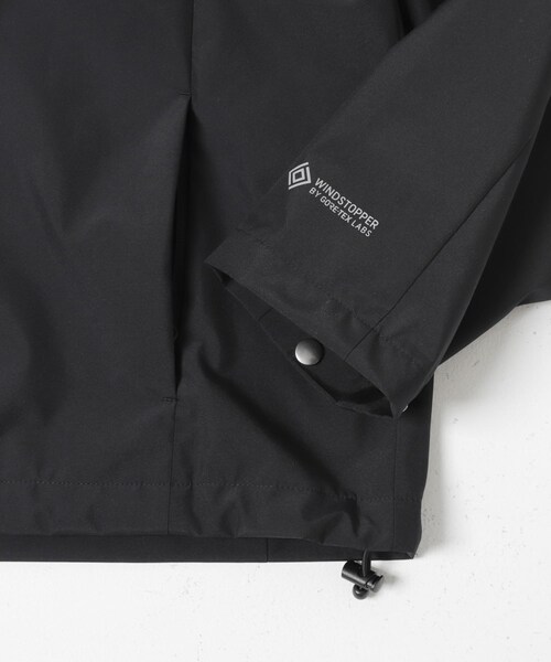 URBAN RESEARCH ROSSO（アーバンリサーチロッソ）の「『別注』+phenix　WINDSTOPPER by GORE-TEX LABS スタンドブルゾン（ブルゾン・メンズ・BLACK/NAVY/KHAKI・M/L/XL）」の17枚目の写真