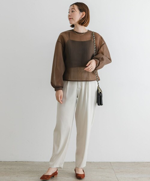 URBAN RESEARCH ROSSO（アーバンリサーチロッソ）の「F by ROSSO　サテンストレッチカーブフォルムパンツ（その他パンツ・レディース・PINK/OFF WHITE・36/38）」の7枚目の写真