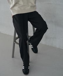 URBAN RESEARCH DOORS | 『仁村紗和さん着用』『UR TECH』完声2タックワイドトラウザー(その他パンツ)