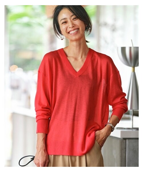 nissen（ニッセン）の「Vネックシアーニットプルオーバー【OtonaSMILE】（ニット/セーター・レディース・ベージュ/レッドオレンジ・M/L/LL/3L/4L/5L）」の16枚目の写真