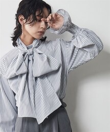 CHIC STYLE | 大きいサイズビッグリボン付き袖フリルストライプブラウスシックスタイル(シャツ/ブラウス)