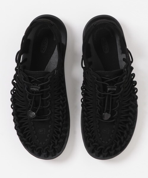 URBAN RESEARCH DOORS(アーバンリサーチドアーズ)の「KEEN UNEEK(サンダル・メンズ・BLK/BLK・8/8.5/9/9.5/10)」の4枚目の写真