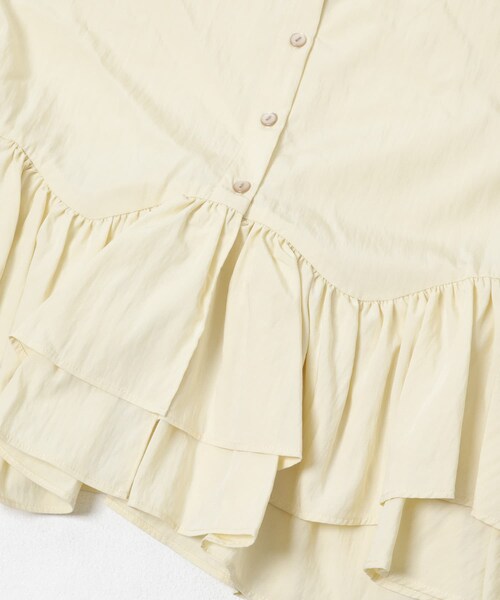 URBAN RESEARCH ROSSO（アーバンリサーチロッソ）の「フリルヘムブラウス（シャツ/ブラウス・レディース・OFF/BLACK/SAX/BUTTER YEL・Free）」の15枚目の写真