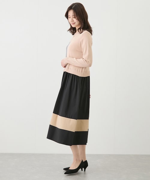 Jayro（ジャイロ）の「ニットドッキング配色ワンピース（ワンピース・レディース・ブラック/ベージュ/ブルー系・F）」の6枚目の写真