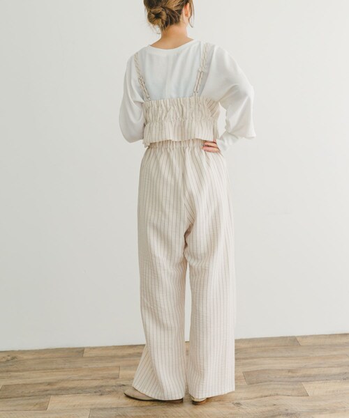ITEMS URBANRESEARCH(アイテムズ アーバンリサーチ)の「ストライプシャーリングビスチェ(その他トップス・レディース・L.BEIGE/BRN・FREE)」の8枚目の写真