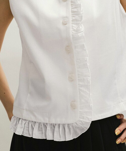 ADAM ET ROPE'(アダムエロペ)の「【WEB限定】・【定番】ラッフルコンビスリーブレストップス(Tシャツ/カットソー・レディース・ブラック/ブラック系/ホワイト・F)」の20枚目の写真