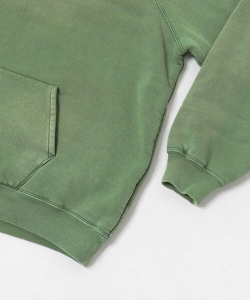 URBAN RESEARCH(アーバンリサーチ)の「A PRESSE Vintage Sweat Hoodie(パーカー・メンズ・RED/NAVY/GREEN・2/3/4)」の8枚目の写真