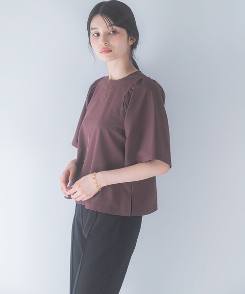 URBAN RESEARCH ROSSO（アーバンリサーチロッソ）の「吸水速乾フレアスリーブカットソー（Tシャツ/カットソー・レディース・OFF WHITE/BLACK/BROWN・Free）」の3枚目の写真