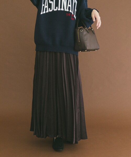 ITEMS URBANRESEARCH（アイテムズ アーバンリサーチ）の「サテンプリーツスカート（スカート・レディース・CHA/BRN/P.BEG・FREE）」の5枚目の写真