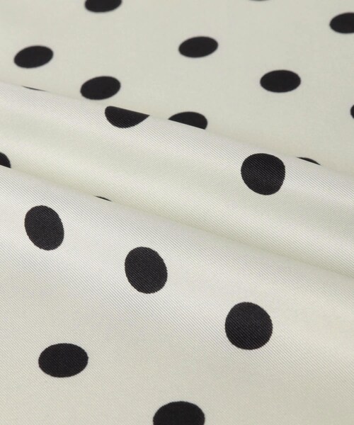 URBAN RESEARCH DOORS(アーバンリサーチドアーズ)の「ドットスカーフ(バンダナ/スカーフ・レディース・NAVY/BEIGE/SILVER・One/one)」の11枚目の写真