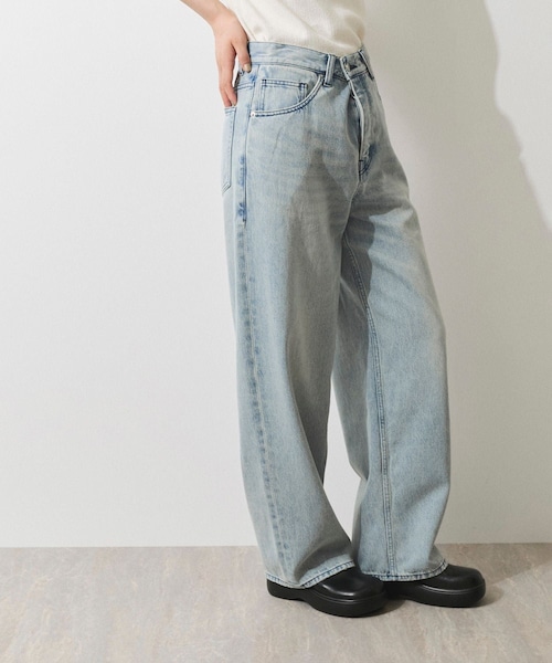 ADAM ET ROPE'（アダムエロペ）の「【WEB限定】ワイドストレートデニムパンツ（デニムパンツ・レディース・サックス・34/36/38）」の13枚目の写真