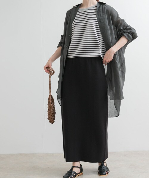 URBAN RESEARCH DOORS(アーバンリサーチドアーズ)の「リネン混ニットストレートスカート(スカート・レディース・BLACK/CHARCOAL・M)」の13枚目の写真