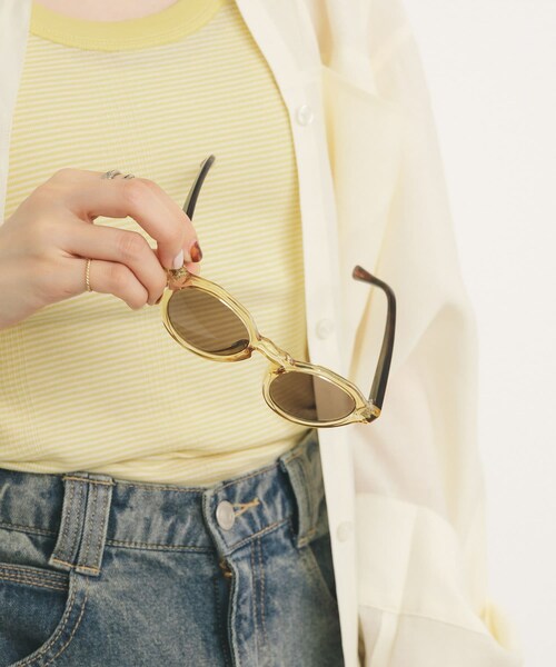 KBF（ケイビーエフ）の「ボストンフレームサングラス（メガネ・レディース・BLUE GRAY/GREEN/BROWN・one）」の17枚目の写真