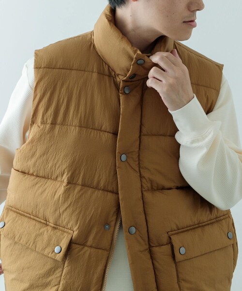 ITEMS URBANRESEARCH(アイテムズ アーバンリサーチ)の「発熱機能 パデッドベスト(その他アウター・メンズ・BLK/BRN/BLU/B.GRN・M/L)」の2枚目の写真