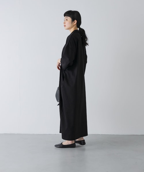 かぐれ（カグレ）の「『2サイズ展開』オープンカラーカットワンピース（ワンピース・レディース・BLACK・0/1）」の6枚目の写真