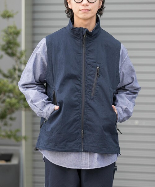 URBAN RESEARCH DOORS（アーバンリサーチドアーズ）の「FORK&SPOON　フィールドベスト（ベスト・メンズ・DARK NAVY/BROWN・4/5）」の3枚目の写真