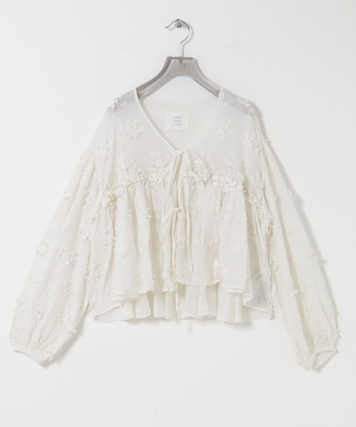 URBAN RESEARCH(アーバンリサーチ)の「crinkle crinkle crinkle 3D EMBROIDERY BOLERO(シャツ/ブラウス・レディース・WHITE/BLACK・Free)」の1枚目の写真