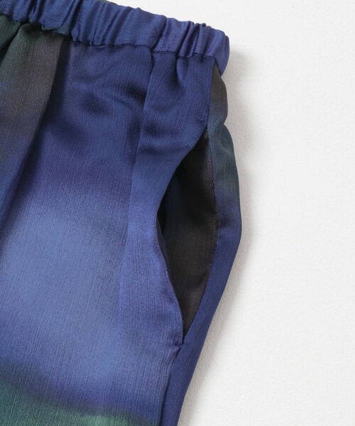 URBAN RESEARCH ROSSO（アーバンリサーチロッソ）の「CHIGNON　グラデーションカラーワイドパンツ（その他パンツ・レディース・ORANGE/NAVY・FREE）」の18枚目の写真