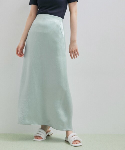 ADAM ET ROPE'（アダムエロペ）の「リキッドサテンスカート（スカート・レディース・ブラック/キナリ/サックス・36/38）」の10枚目の写真