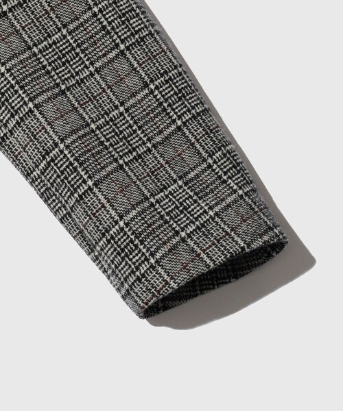 ADAM ET ROPE'(アダムエロペ)の「グレンチェックダブルフェイスチェスターコート(チェスターコート・メンズ・ブラック系・L/M)」の7枚目の写真