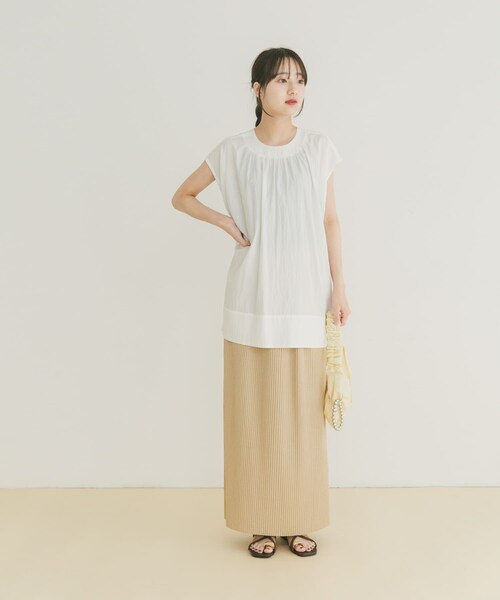 ITEMS URBANRESEARCH（アイテムズ アーバンリサーチ）の「サイドスリットフレンチブラウス（シャツ/ブラウス・レディース・RENGA/OFF/NVY・FREE）」の9枚目の写真