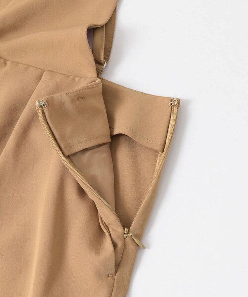 ITEMS URBANRESEARCH（アイテムズ アーバンリサーチ）の「KBF+　ワンショルオールインワン∴（サロペット/オーバーオール・レディース・BEIGE・one）」の9枚目の写真