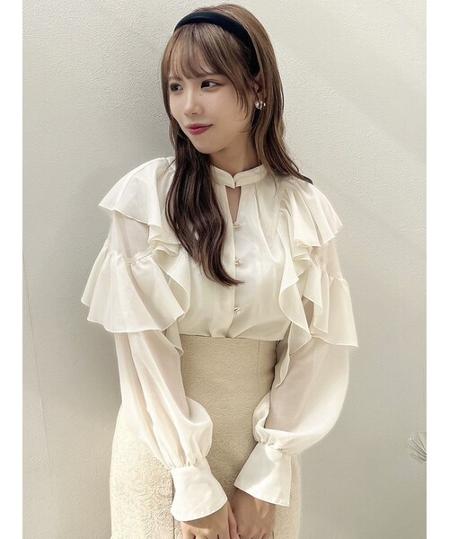 dazzlin（ダズリン）の「バイカラーラインフリルブラウス（シャツ/ブラウス・レディース・アイボリー/グレー/ブラック/パープル・F）」の4枚目の写真