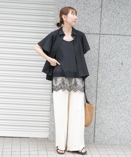 ITEMS URBANRESEARCH(アイテムズ アーバンリサーチ)の「ヘムレースキャミソール(キャミソール・レディース・L/BEG/BLK・Free)」の8枚目の写真
