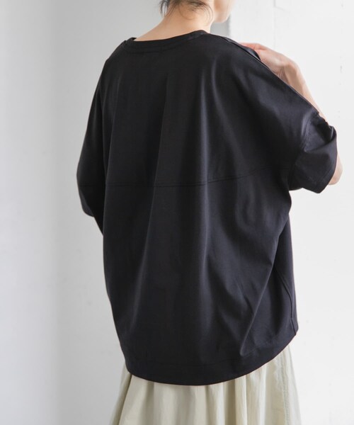 URBAN RESEARCH DOORS(アーバンリサーチドアーズ)の「FORK&SPOON コクーンショートスリーブTシャツ(Tシャツ/カットソー・レディース・OFF/BLACK/PURPLE・1)」の17枚目の写真