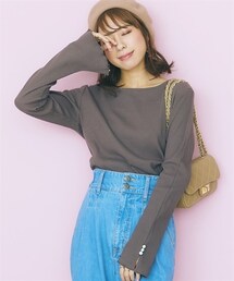 marun | 大きいサイズパール調ボタン付き袖口スリットカットソーmarun(Tシャツ/カットソー)