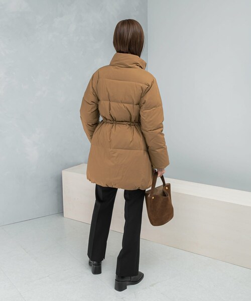 URBAN RESEARCH ROSSO（アーバンリサーチロッソ）の「LIMONTA撥水ミドルダウンコート（その他アウター・レディース・CAMEL/BLACK・36/38）」の21枚目の写真