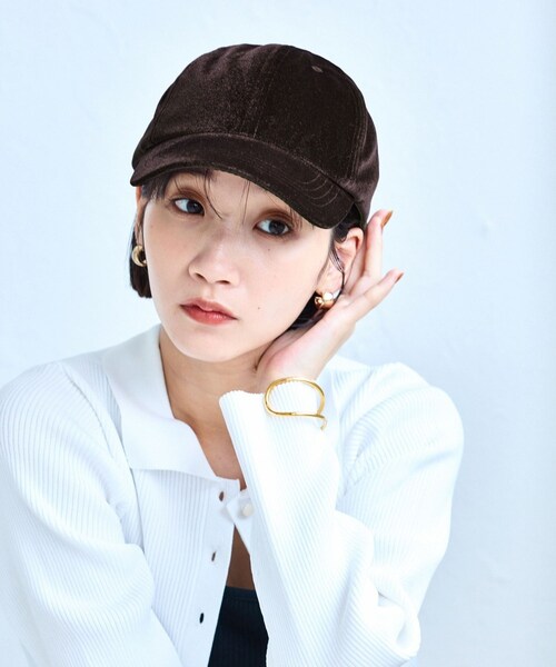 VIS(ビス)の「バックリボンベロアキャップ(キャップ・レディース・ブラック/ダークブラウン/ベージュ系・F)」の4枚目の写真