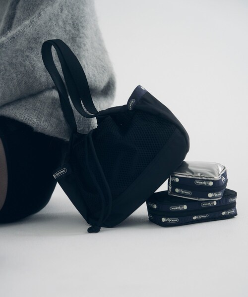 ADAM ET ROPE'（アダムエロペ）の「【LeSportsac for ADAM ET ROPE'】別注 RECTANGULAR COSMETIC（ポーチ・レディース・ブラック・F）」の13枚目の写真