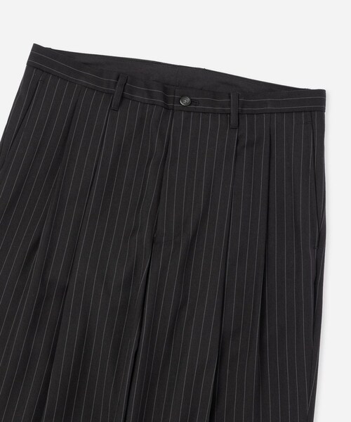 Saturdays NYC(サタデーズ ニューヨークシティ )の「George Herringbone Stripe Two Tuck Pant(その他パンツ・レディース・ブラック/グレー・L/M/S/XL)」の11枚目の写真
