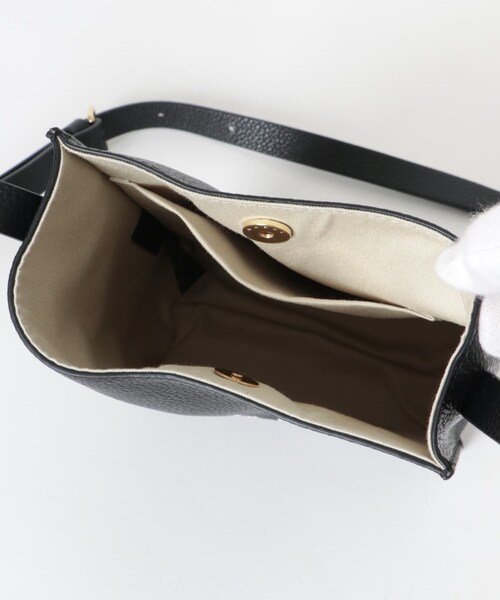 URBAN RESEARCH（アーバンリサーチ）の「MARNI　MUSEO SOFT NANO（ショルダーバッグ・レディース・00N99・-）」の6枚目の写真