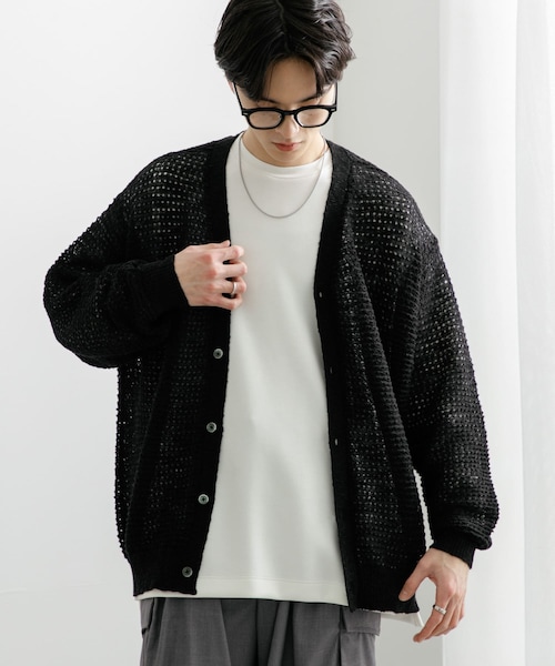 SENSE OF PLACE by URBAN RESEARCH（センスオブプレイスバイアーバンリサーチ）の「『ユニセックス』『洗濯可』シアーVネックカーディガン（カーディガン/ボレロ・メンズ・RED/BLACK/MINT・M/L）」の5枚目の写真