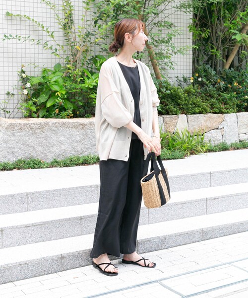 ITEMS URBANRESEARCH（アイテムズ アーバンリサーチ）の「シアーVネックニットカーディガン（カーディガン/ボレロ・レディース・GREGE/BLK/MNT/MOC・FREE）」の19枚目の写真