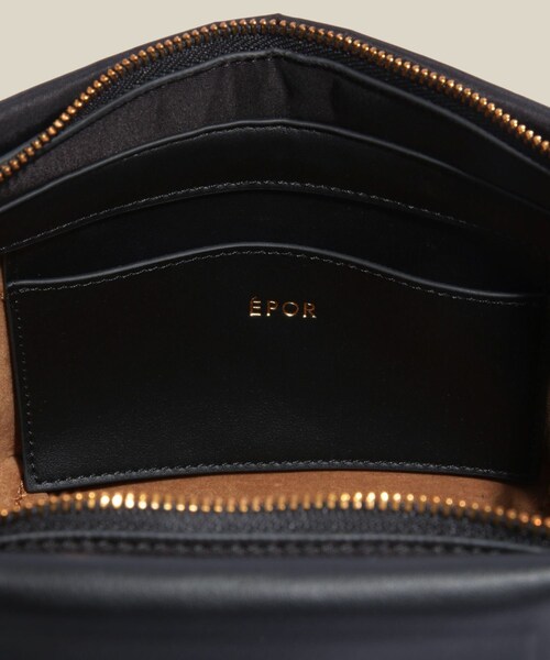 ROPE'（ロペ）の「【E'POR】BOAT BAG Mini/撥水・超軽量・26SS新型・新色追加（ショルダーバッグ・レディース・ブラック/ベージュ/ワイン・F）」の13枚目の写真