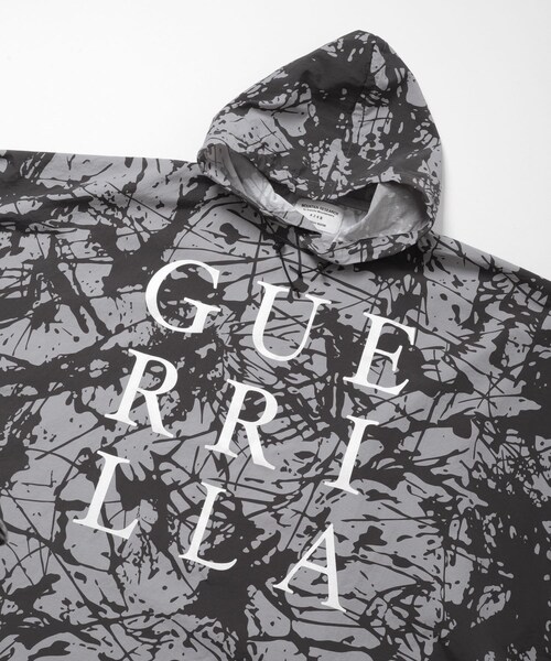 EKAL（エカル）の「mountain research　Splatrail Poncho（レインコート/ポンチョ・メンズ・Gray CCL・One）」の9枚目の写真