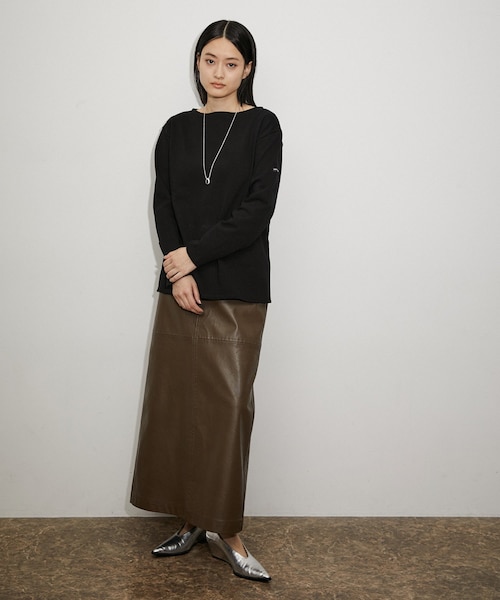 ADAM ET ROPE'（アダムエロペ）の「【公式サイト限定】【SAINT JAMES】SOLID（Tシャツ/カットソー・レディース・ブラック/オフホワイト/ピンク・1）」の5枚目の写真