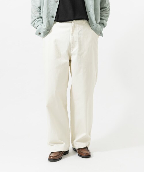 URBAN RESEARCH(アーバンリサーチ)の「CINCH BACK CHINO PANTS(チノパンツ・メンズ・ECRU/BLACK・M/L)」の4枚目の写真